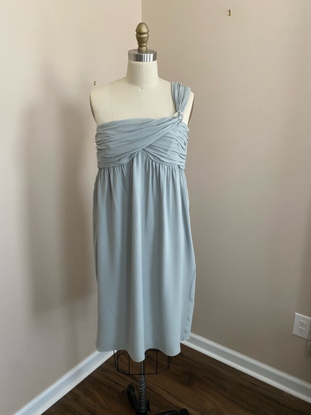 Valentino One-Shoulder Silk Gray Draped Cocktail Dress Size 12